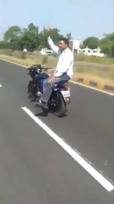 How's that possible 🧐🤷‍♂️