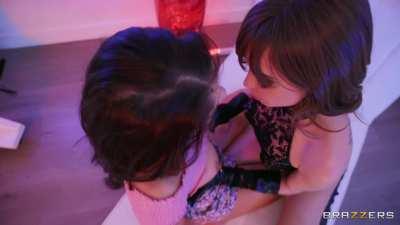 You gotta love the Reids..