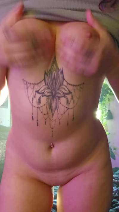 I'm only 23 with curves like this. Imagine how it's gonna look after I have your baby