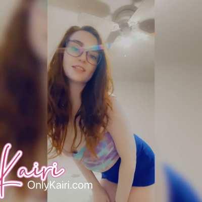 Little tease in my outfit today ❤️