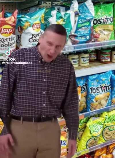 POV: It's 2023 and you see the price of chips