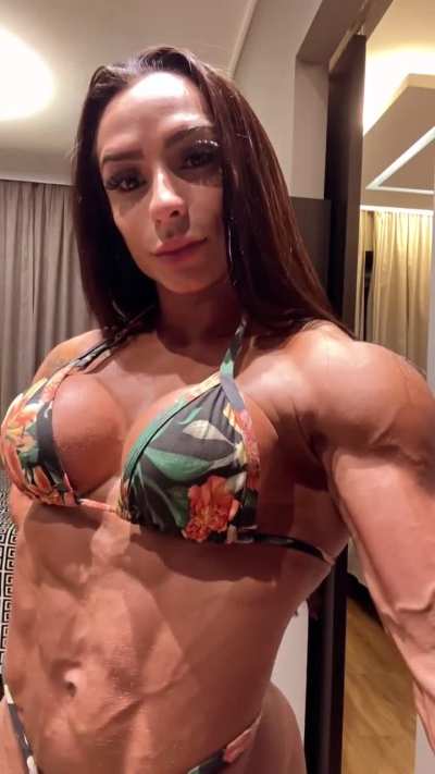 Camila Rodrigues