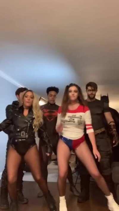 Drop the beat dance - Harley and Black Canary from Nov Atl meetup