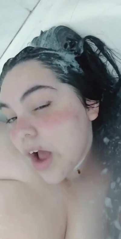 im feeling lonely join me in the hot tub