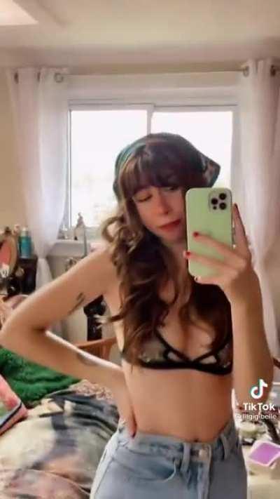 Gotta love the nip pokies