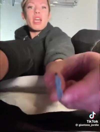 giantess_jordie - Close up giant soles - Gorgeous!