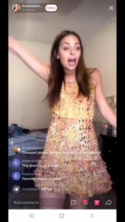 Downblouse creates quick nipslip