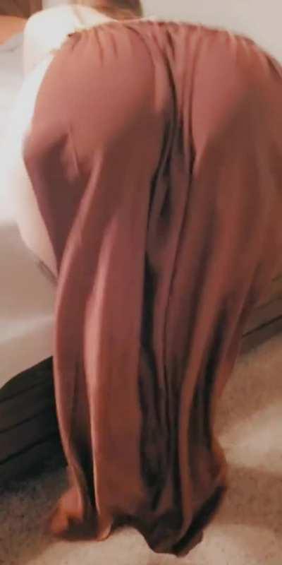 Just shaking my butt cosplayed as Slave Leia no big deal!