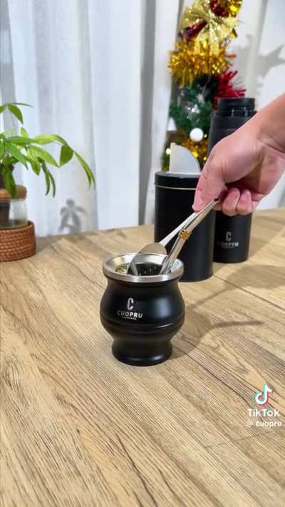 Creo que ya es cualquier cosa esto.