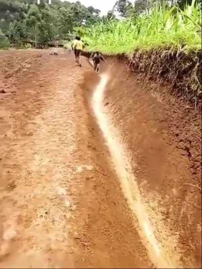 This is how children play in Rwanda