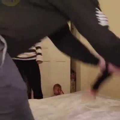 I feel like it didn't belong in dad reflexes, so I'll leave this here.