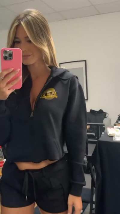 Altro che talpa ,questa è una topa 