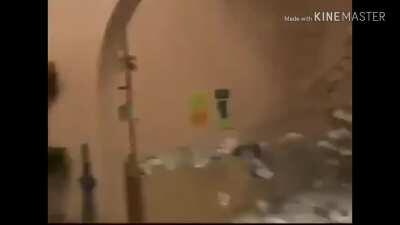 Eu acho que o cara foi demitido