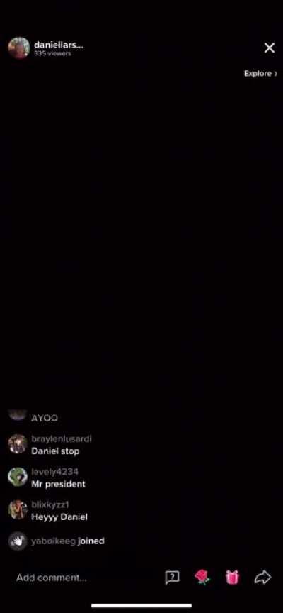 Daniel blowing some girls back ou