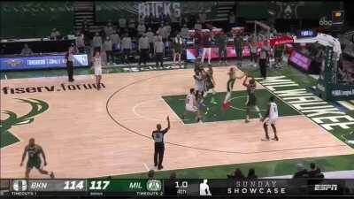 [Highlight] Durant can’t get the game-tying 3 to fall!