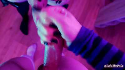 We cum on each other's dick