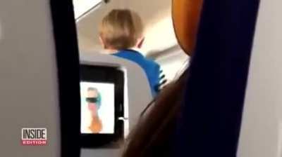 Child screams for most of 8 hours long flight