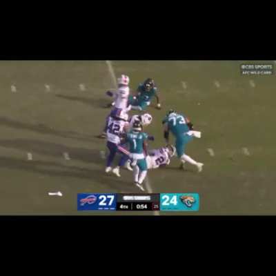 #27 tipped it to #24 to win the game 27-24