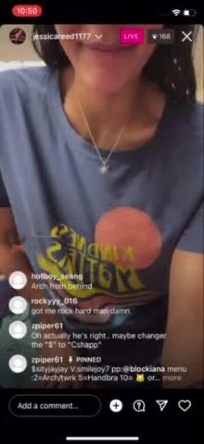 Chick SIMP FISHING 🎣💳🤓to see how many SIMPFISH🤓🐠she can catch to cash app her to expose her vagina & breast on LIVE👀😮