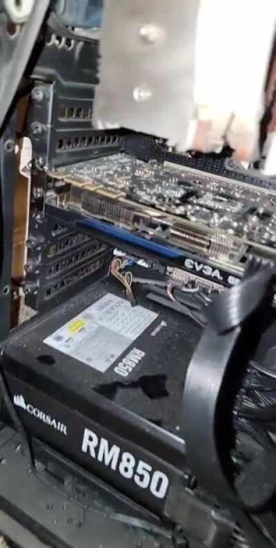 My gtx 970 decided to get lit