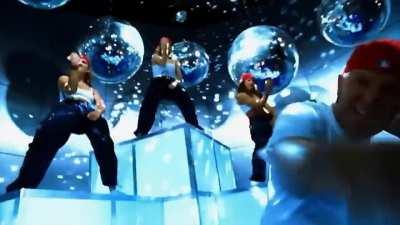 Why was Dark Souls 3 the only fromsoft game have a music video made about it?