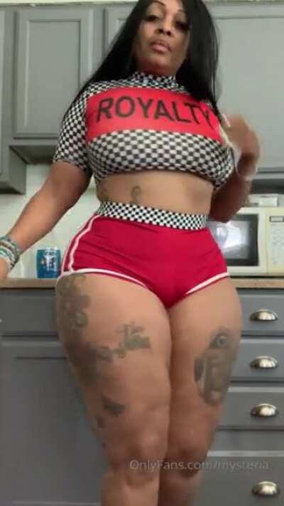 🖤❤️🖤😍👀