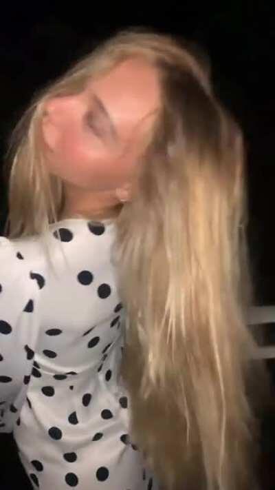 one more in that dress