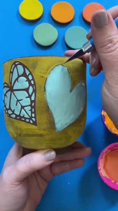 Removing the stencil is sooo satisfying 🔥