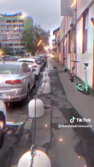 La multi ani celor ce poarta numele de Petru si Pavele!