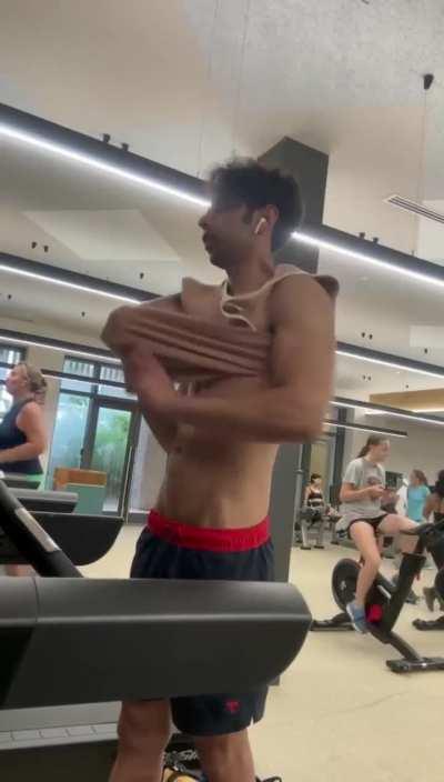 This is worse than people flexing in weights area