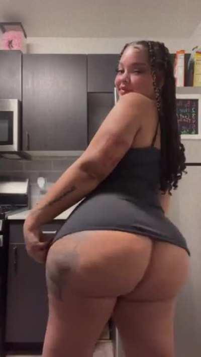 She Begging For Dick