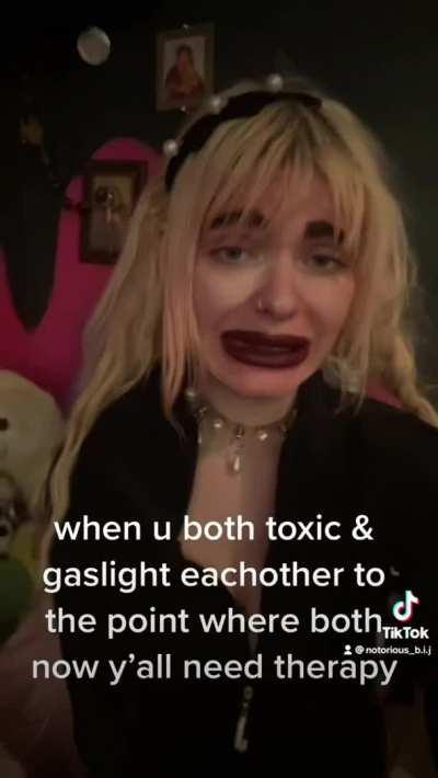 love this game 😬✌️