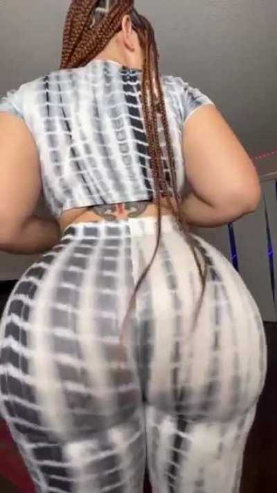 🗣ONLY POST ELITE ASSES!!!