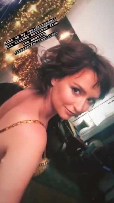 Golden, glittery, and GORGEOUS!