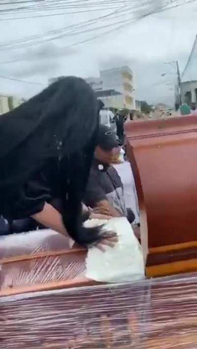 Mentalidade de tiburão morto 😎🤙🤙