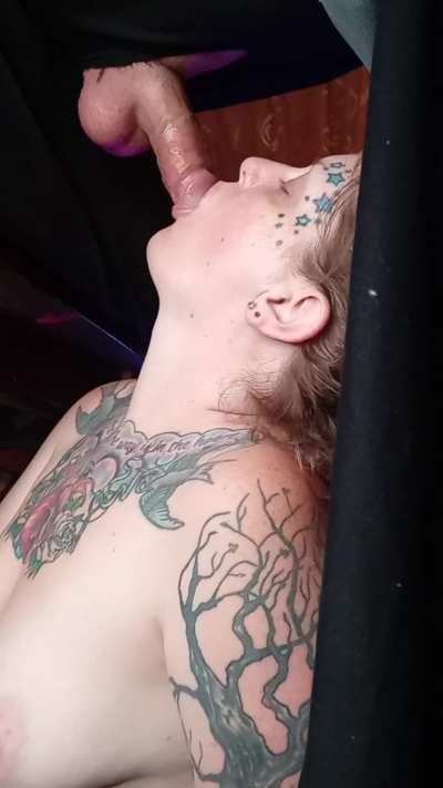 Amelia-Marie visits Fort Cock