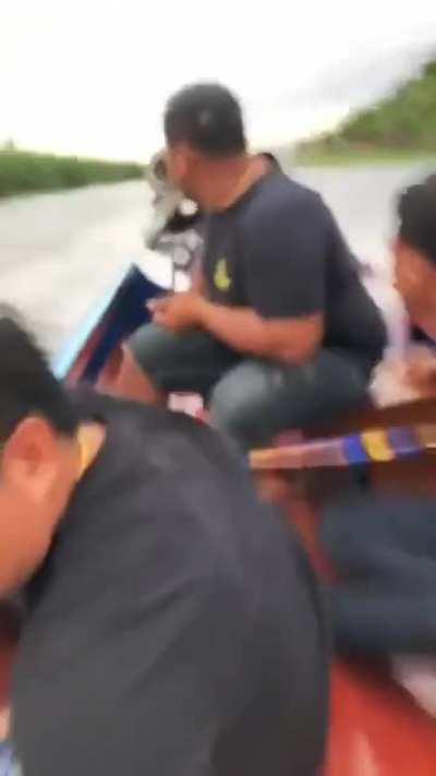 Isuzu turbo diesel powere boat