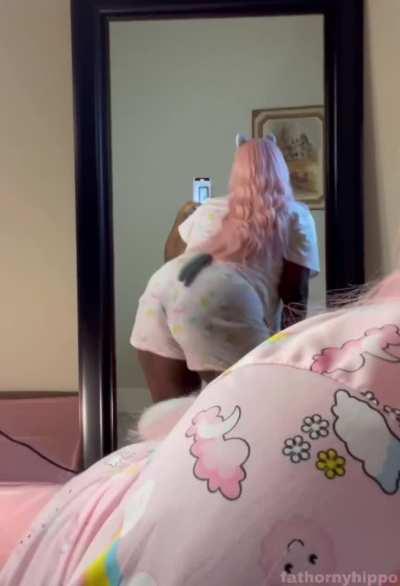 Tail wagging is fun! xD