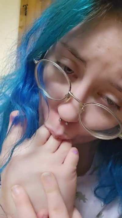 Slobbery Toes ðð¦