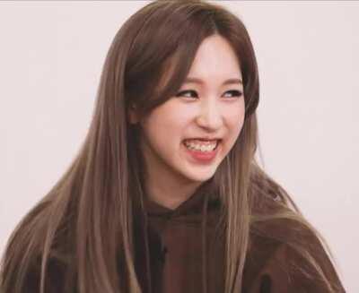 Mina´s perfect gummy smile