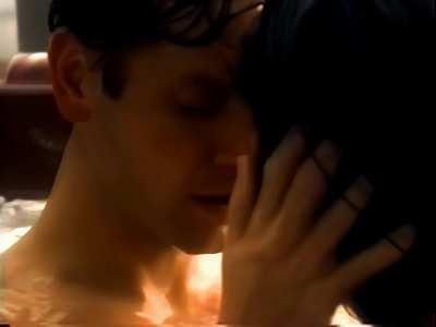 Tiffani-Amber Thiessen - Sweet Dreams (1996)