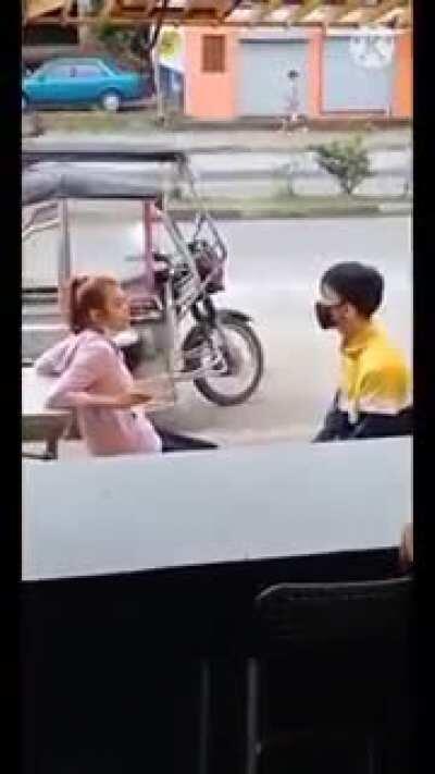 Attack on titan. Di mag upvote di magkakajowa