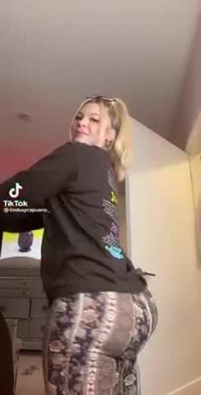 wonder if she still claims natty 😭