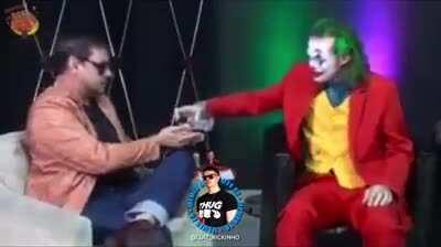 Coringa matou o título