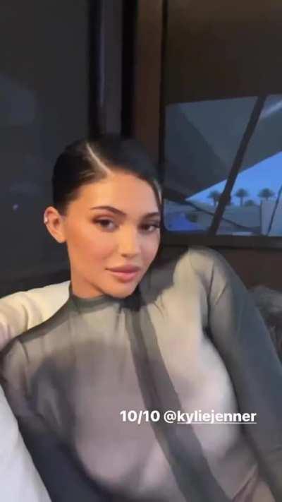 Billboard Music Awards Look (GFY)