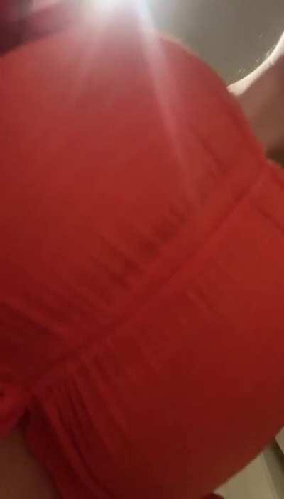 Can I be your European Angela White? 😛 [GIF]