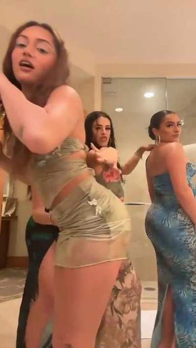 Avani has such a thicc ass