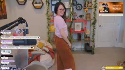 Friday Panda 🐼 Fashion Show