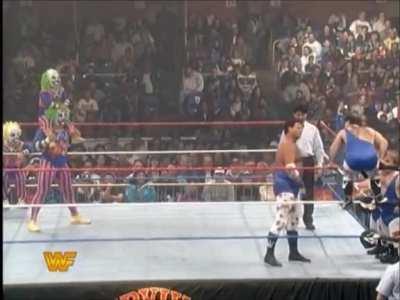 Jerry Lawler is not the sharpest tool in the shed 😂