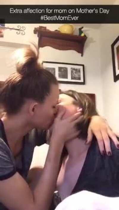 [M/D] I Wish I Was That Close With My Mother...